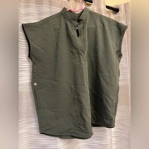 Figs oversize scrub top color, moss